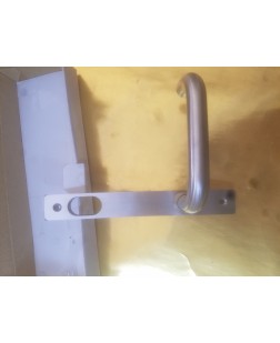 LOCK HANDLE 3582 STYLE inside clearance 