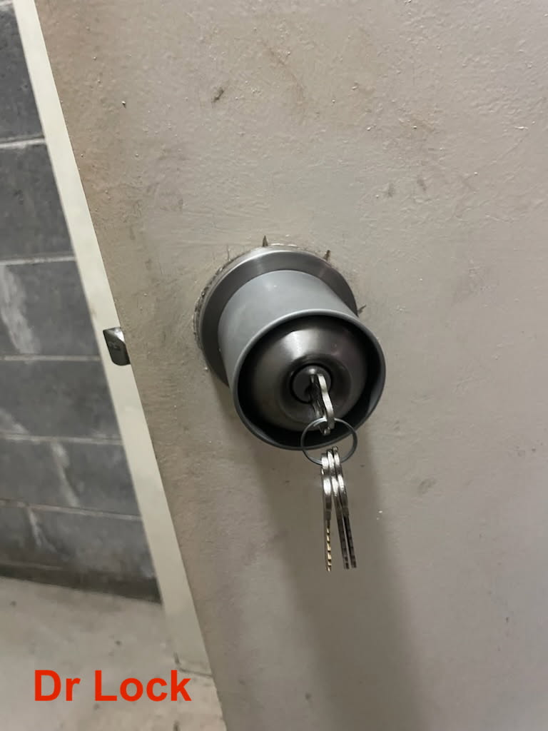 find me a local locksmith - Dr Lock