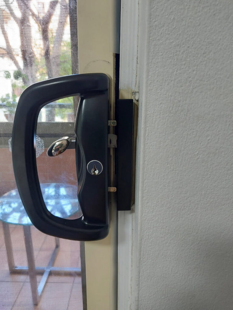 Silding glass door lock replaced Harris Park Dr Lock