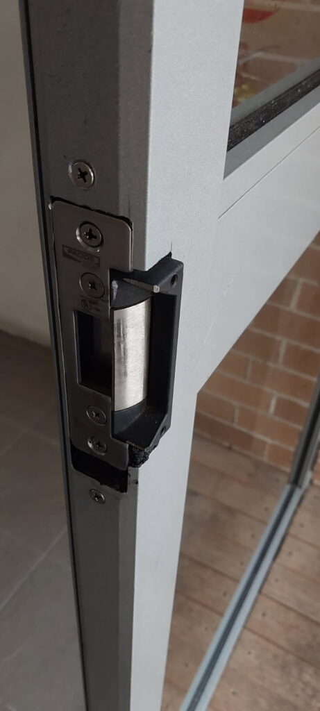 Carlingford lock service Dr Lock lock repair