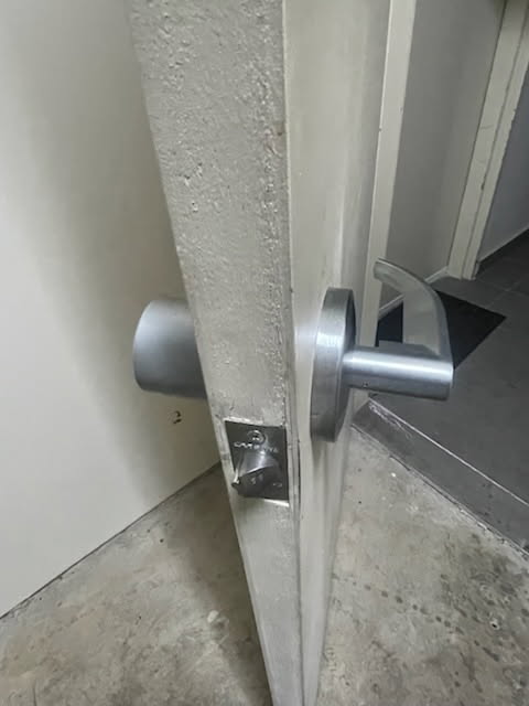 Knob lever lock with heavy duty knob - dr lock 24 hour locksmiths