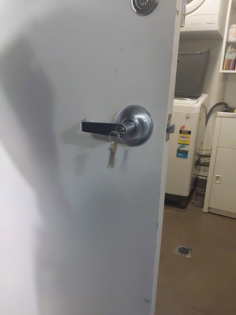 extra heavy duty front door unit door lock - North Parramatta Locksmith