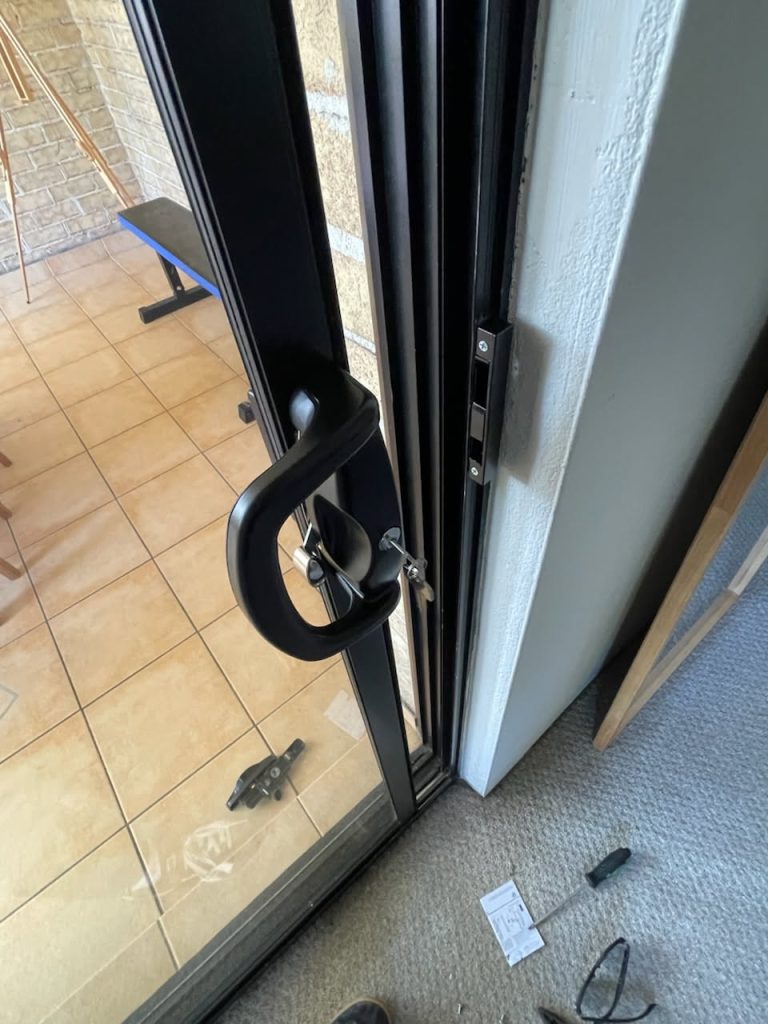 Repair door locks in - dr lock